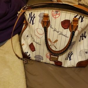 dooney & burke classic bag